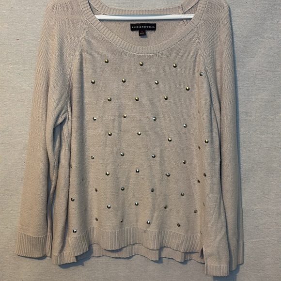 Rock & Republic Womens Sweater Beige XL Long Sleeve Silver Studs Metal Rock City - Picture 7 of 7